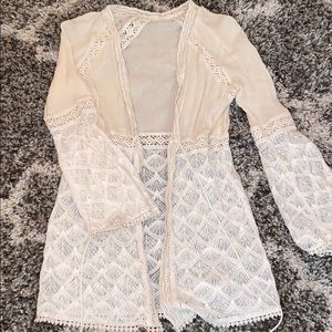 Lace Illa Illa Cardigan